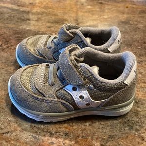 Saucony toddler size 4.5